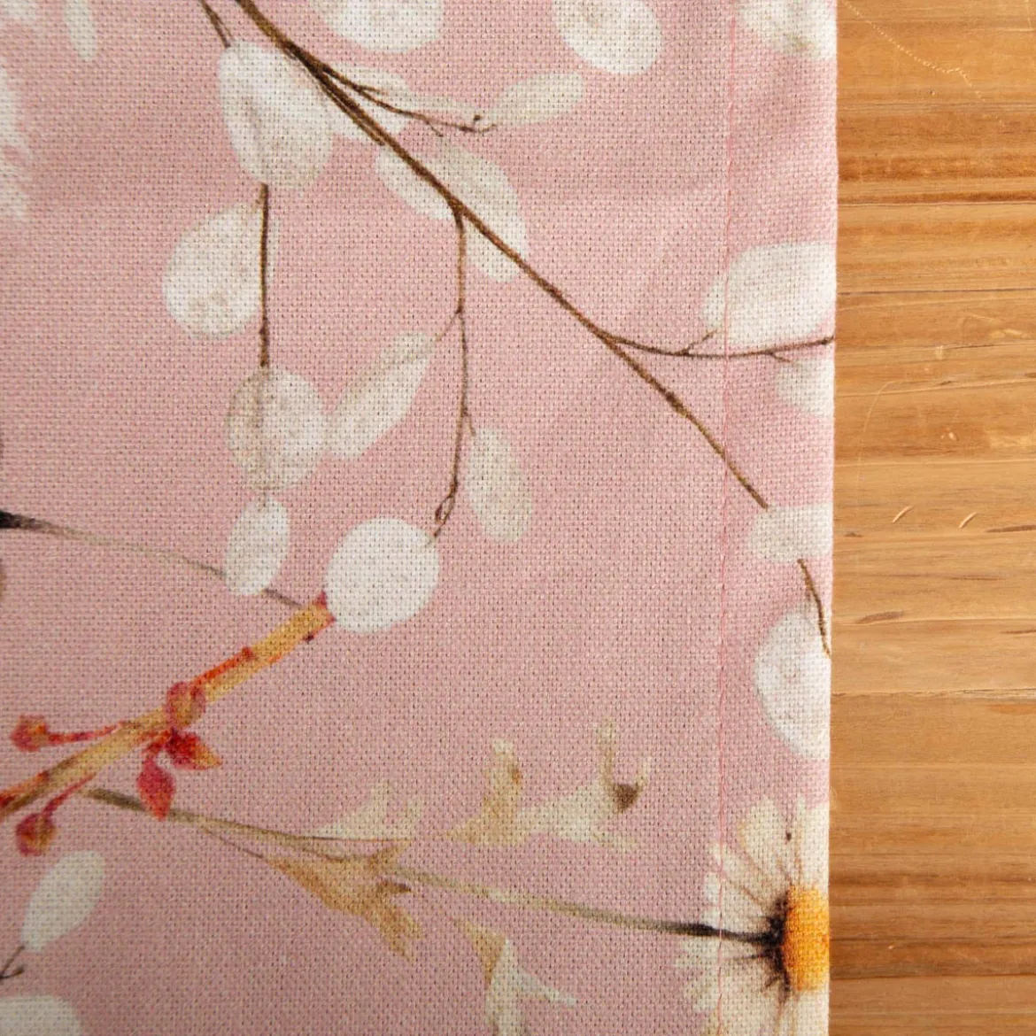 Tischläufer Dried Flower Romance rosa in 40x160cm von SCHÖNER LEBEN.