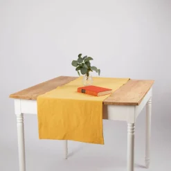Tischläufer Leinen mit BW-Anteil einfarbig gelb 40x160cm von SCHÖNER LEBEN.
