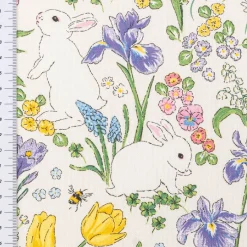 Tischläufer Rabbit Spring Fever Hasen Blumen weiß bunt 40x160cm von SCHÖNER LEBEN.