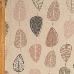 Tischläufer Scandi Retro Leaves Blätter natur rosa 40x160cm von SCHÖNER LEBEN.