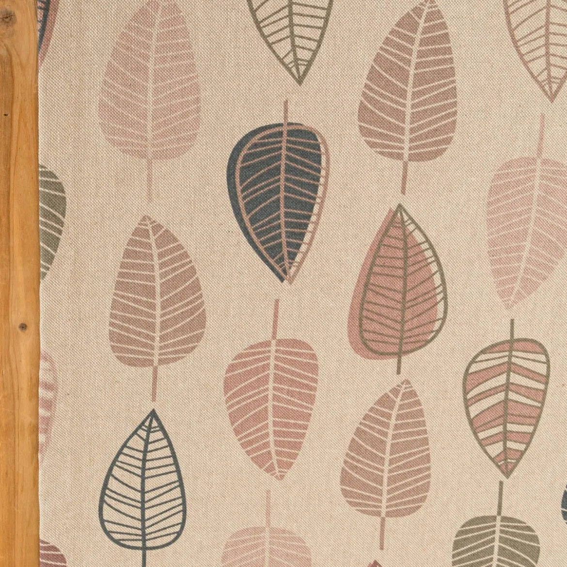 Tischläufer Scandi Retro Leaves Blätter natur rosa 40x160cm von SCHÖNER LEBEN.