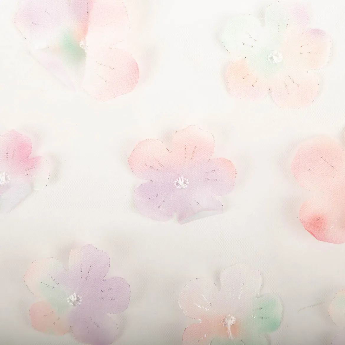 Tüllstoff 3D Blüten mit Perlen weiß flieder mint rosa 1,4m Breite
