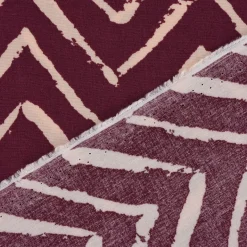 Viskosestoff Bekleidungsstoff Radiance Chevronmuster ZIG ZAG aubergine beige 1,40m Breite