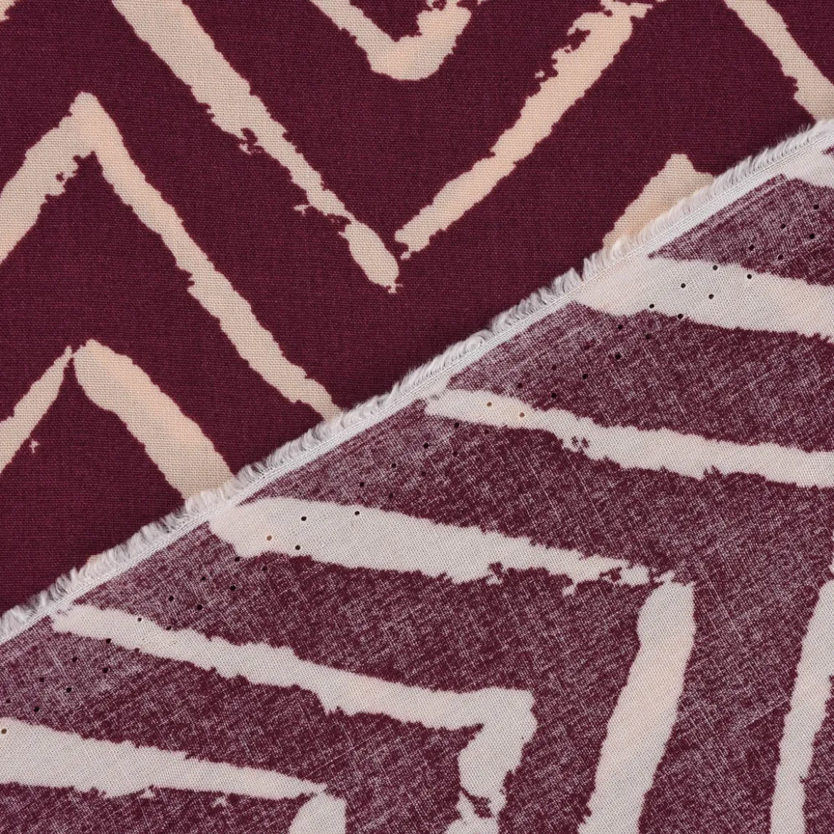Viskosestoff Bekleidungsstoff Radiance Chevronmuster ZIG ZAG aubergine beige 1,40m Breite