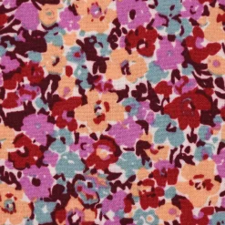 Viskosestoff Bekleidungsstoff Radiance Flowers Alloverblümchen rosa rot 1,45m Breite