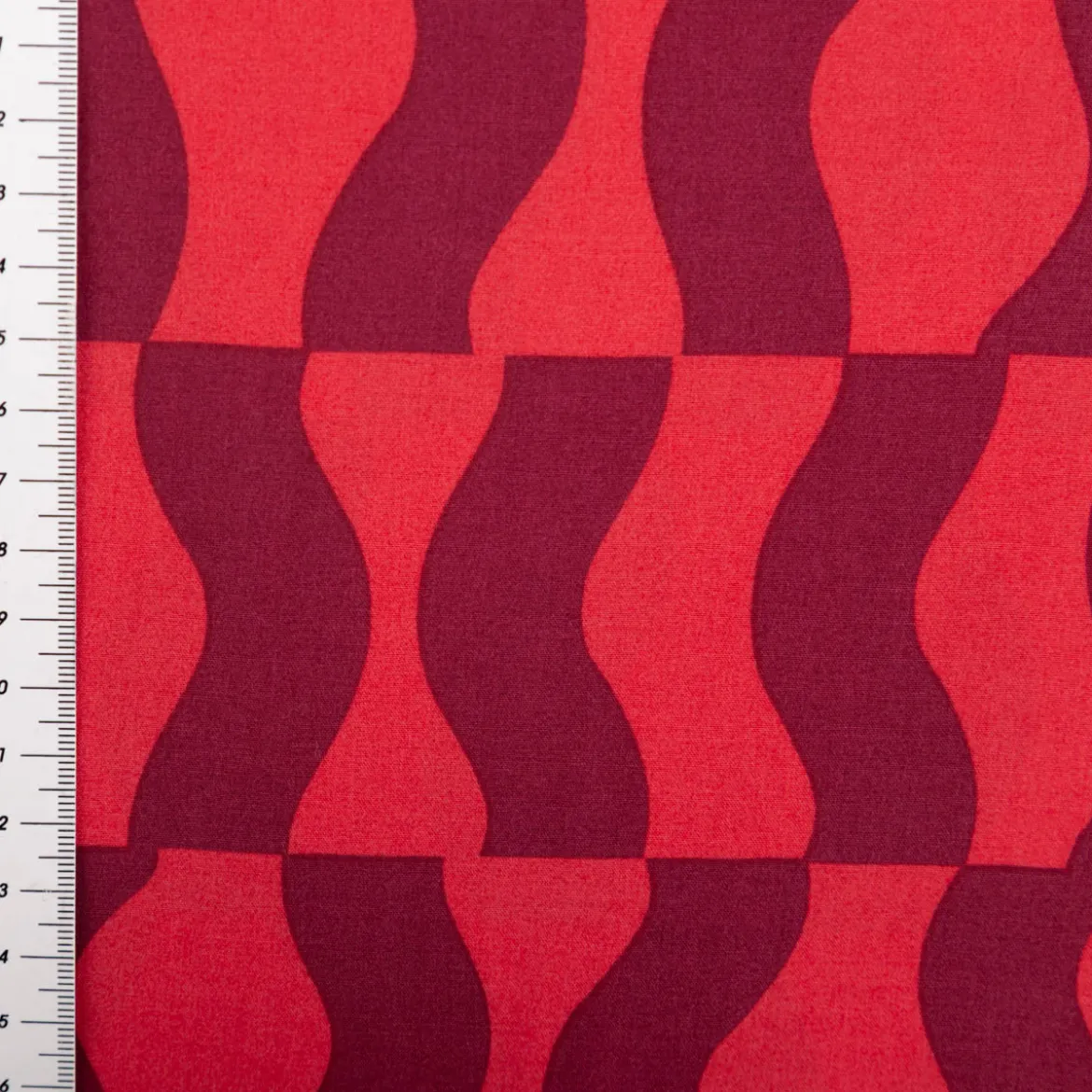 Viskose Stoff Lenzing EcoVero™ Wellen rot 140 cm Breite