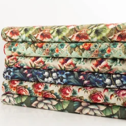 Viskose Stoff mit 42% Leinenanteil Alazela Blumen natur rosa türkis grün 1,43cm Breite