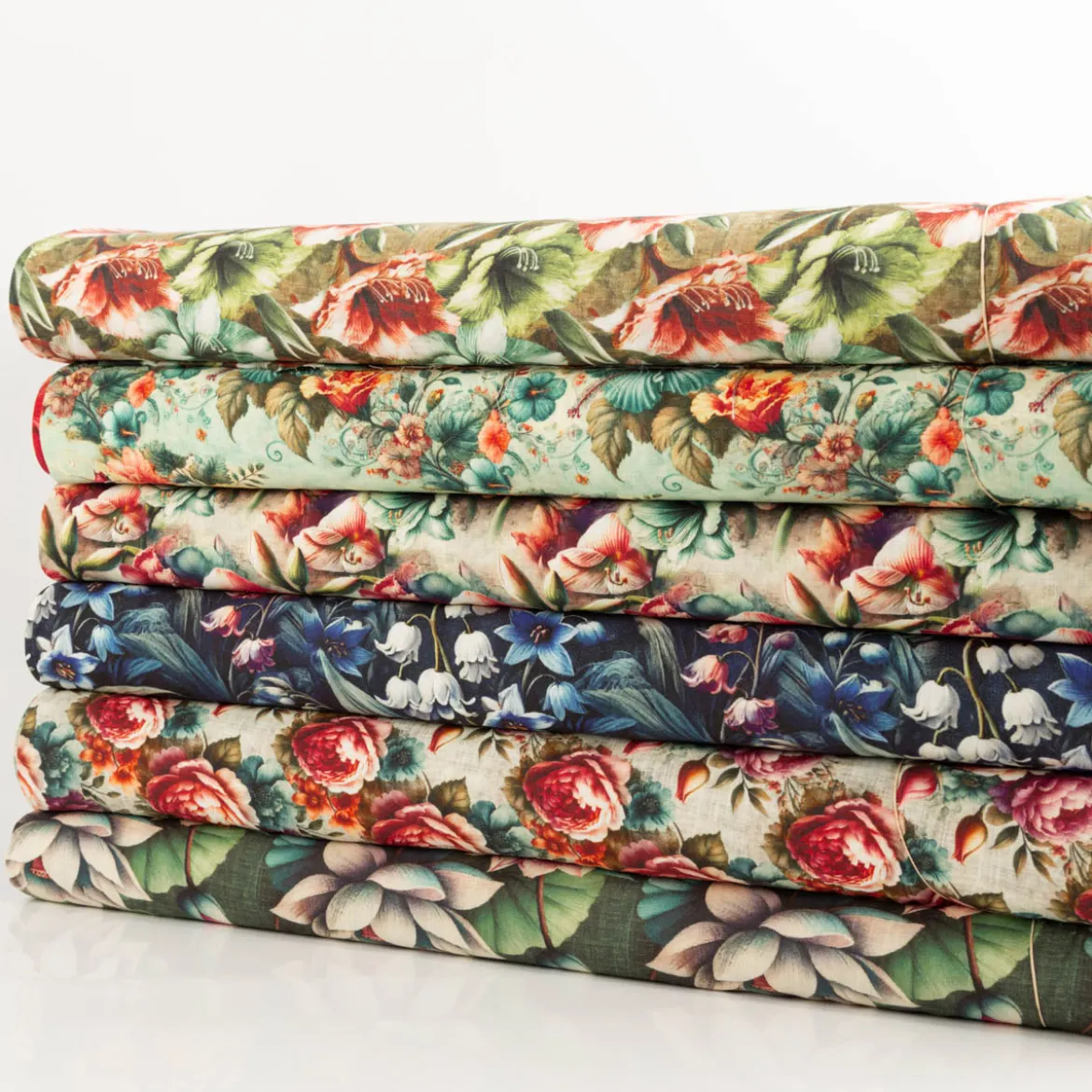 Viskose Stoff mit 42% Leinenanteil Alazela Blumen grün pink türkis 1,43cm Breite