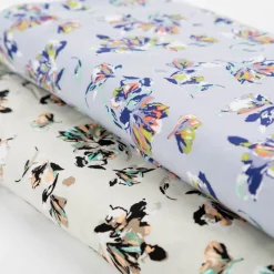 Viskose Stoff Popeline Blumen beige 145cm Breite