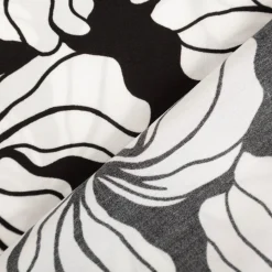Viskose Stoff Radiance Blüten schwarz weiß 1,42m Breite