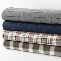 Viskose Stoff Tartan Muster Schottenkaro kariert beige grau rot 1,4m Breite