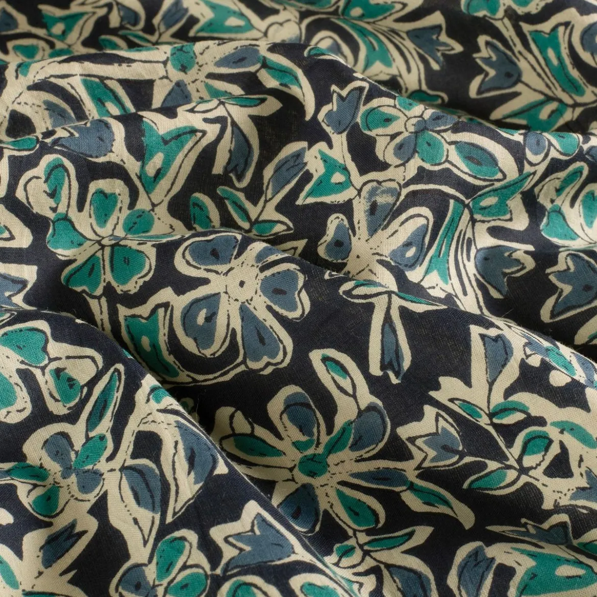 Voile Stoff Batik Blumen indigoblau 1,45m Breite
