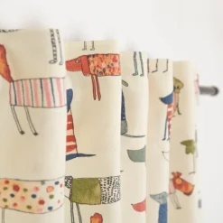Vorhang aus Baumwolle Hunde beige bunt mit Smok-Schlaufenband 245x130cm (HxB) oder Wunschmaß von SCHÖNER LEBEN.