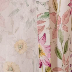 Vorhang Daffodil Spring Flower aus Baumwolle weiß bunt in 245cm oder Wunschlänge von SCHÖNER LEBEN.