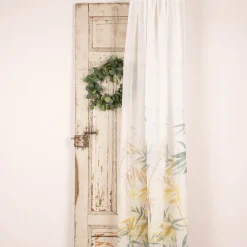Vorhang Gardine Smilla mit Schlaufenband verdeckte Schlaufen Blätterzweige weiß grün gelb 145x245cm