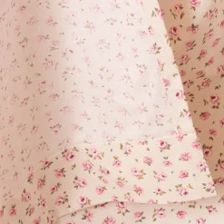 Vorhang mit Smok-Schlaufenband Classic Little Rose Rosenblüten ecru rosa in 245cm oder Wunschlänge von SCHÖNER LEBEN.