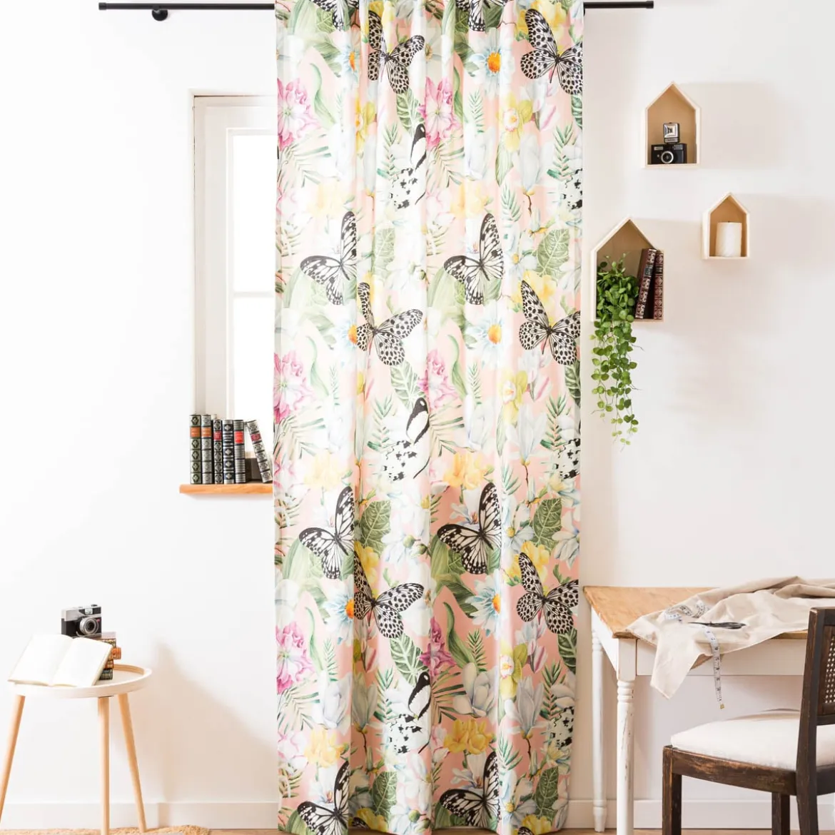 Vorhang mit Smok-Schlaufenband Exotik Blüten Schmetterling in 245cm oder Wunschlänge von SCHÖNER LEBEN.