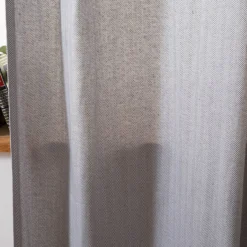 Vorhang mit Smok-Schlaufenband Fischgrät hellgrau in 245cm oder Wunschlänge von SCHÖNER LEBEN.