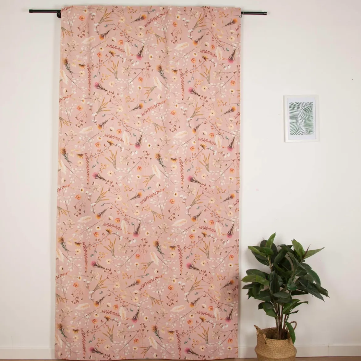 Vorhang mit Smok-Schlaufenband Dried Flower Romance rosa in 245cm oder Wunschlänge von SCHÖNER LEBEN.