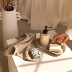 Wohlfühl-Handseife Happy Birthday 100g mit Honig & Rosmarin von Grafik Werkstatt