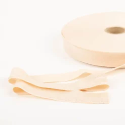 YKK elastisches Falzband / Falzgummi Schrägband 20mm Farbe Haut Meterware