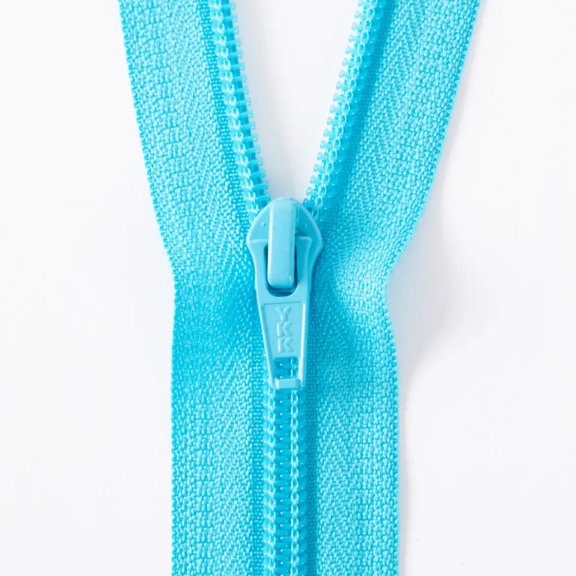 YKK Reißverschluss Kunststoffspirale teilbar 5mm 75cm lang in versch. Farben