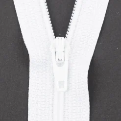 YKK Reißverschluss Kunststoffspirale nicht teibar 3mm 20cm lang in versch. Farben
