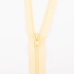 YKK Reißverschluss Kunststoffspirale nicht teibar 3mm 20cm lang in versch. Farben