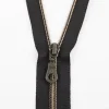 YKK Reißverschluss Kunststoff-Deko-Spirale teilbar 5mm 80cm lang in der Farbe schwarz