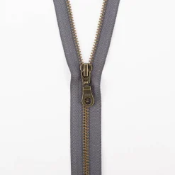 YKK Reißverschluss Metall antik gold teilbar 5mm 65cm lang in versch. Farben