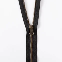 YKK Reißverschluss Metall antik 2-Wege teilbar 5mm 80cm lang in der Farbe schwarz