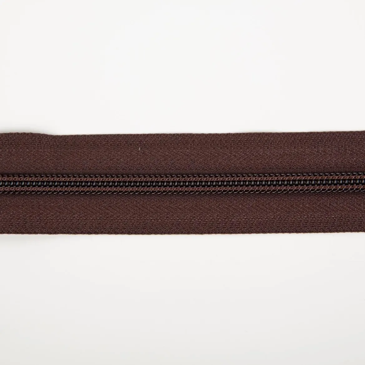 YKK Reißverschluss Meterware Kunststoffspirale 5mm in 3cm Breite individuell zuschneidbar Braun