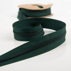 YKK Reißverschluss Meterware Kunststoffspirale 5mm in 3cm Breite individuell zuschneidbar Grün