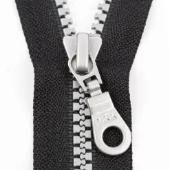 YKK Reißverschluss Vislon teilbar silber 5mm 30cm lang in der Farbe schwarz