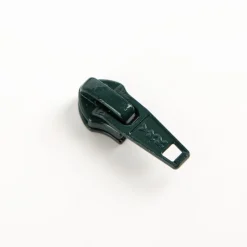 YKK Schieber Zipper für Reißverschluss Meterware Kunststoffspirale 5mm in 3cm Breite Grün 1 Stk